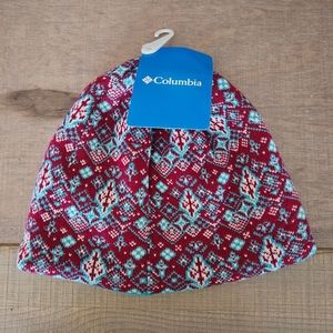 NWT Youth Columbia Reversible Beanie